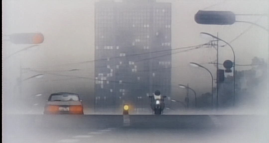 Кадры из Девушка Бобби (1985)