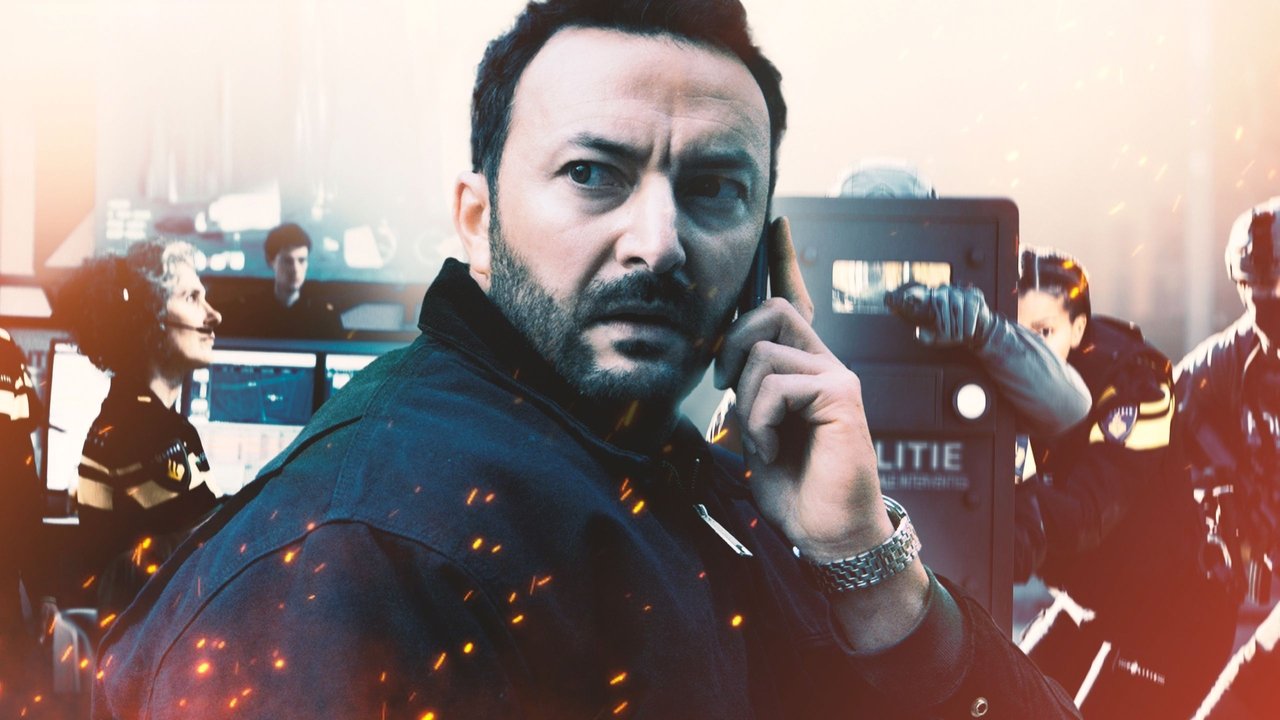 Кадры из Золотой час (2022)