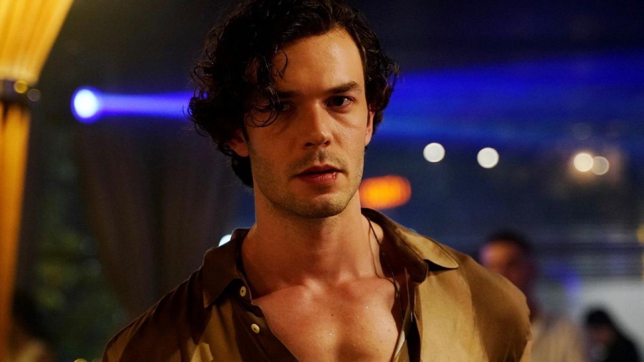 Кадры из В пух и прах (2022)